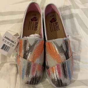 Skechers Bobs size 7.5 NWT colorful sparkly